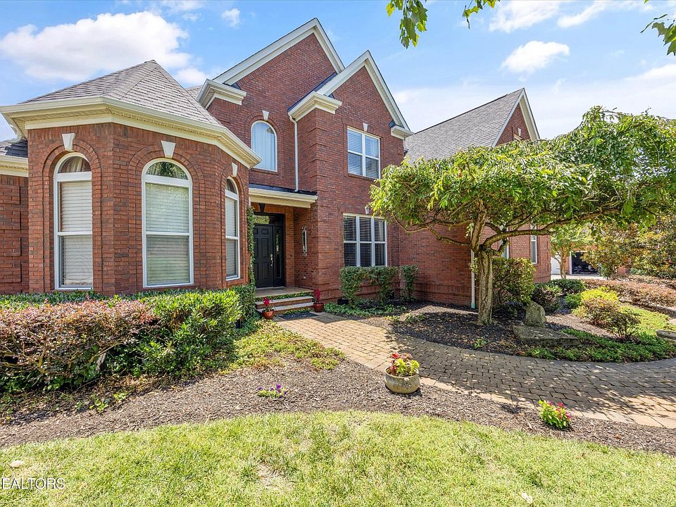 1st image of 534 Argyle Way