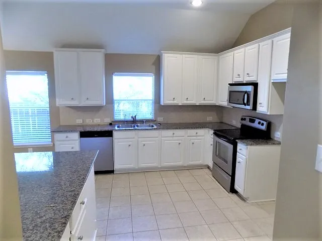 14111 Austin Hollow Ct — Photo 3