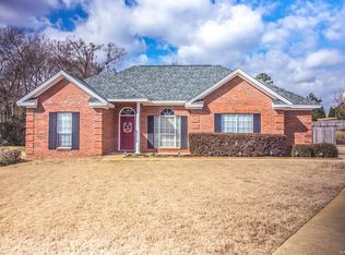 165 Stoneybrook Rd, Millbrook, AL 36054