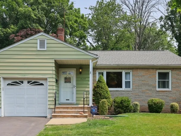 329 Jackson Ave, Scotch Plains Twp., NJ 07076