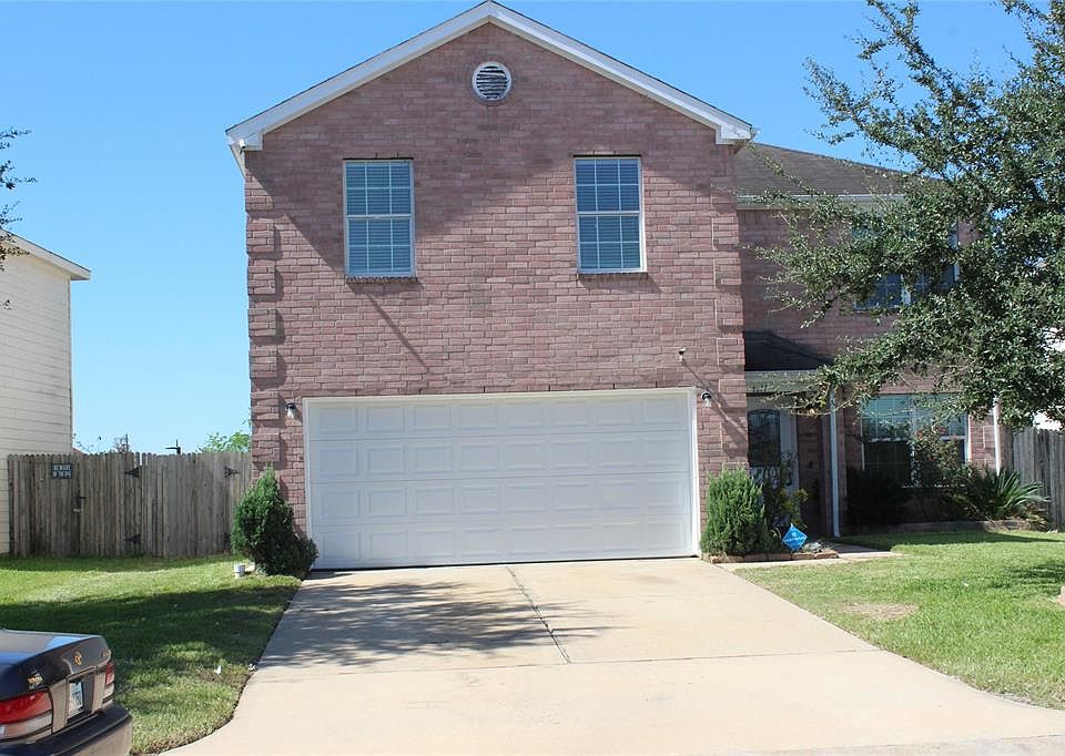 1st image of 4611 Creek Bridge Ln