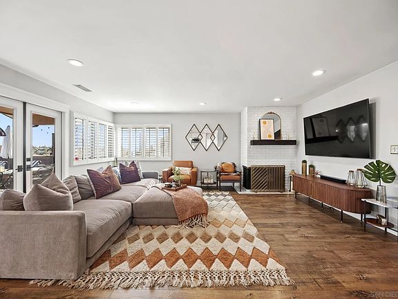 5th image of 6951 Gordon Ct