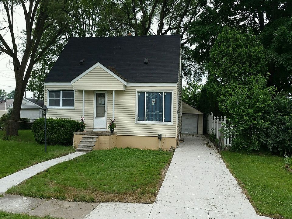 1st image of 31457 Leona St