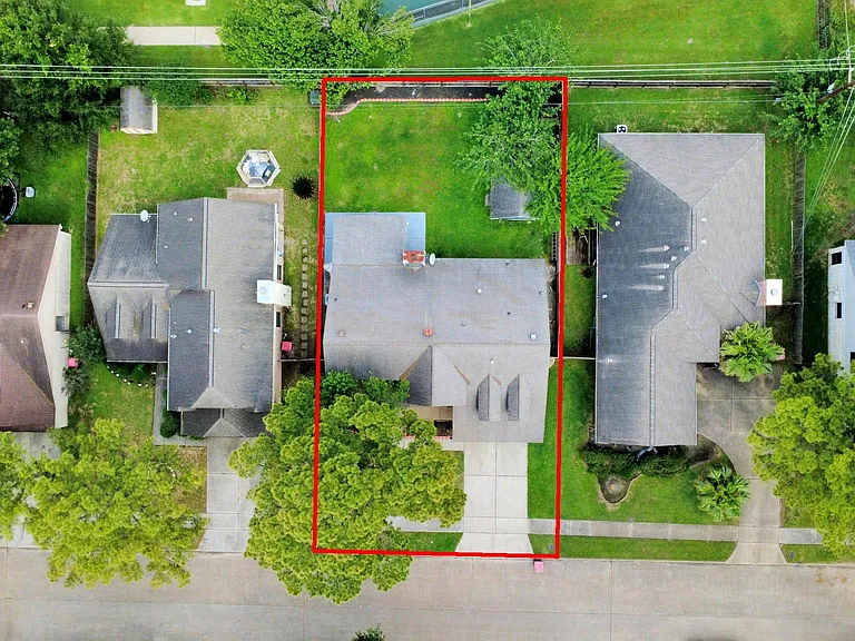 12334 Misty Laurel Dr — Photo 44