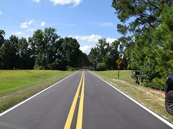 5th image of 2923 Isaac Weeks Rd
