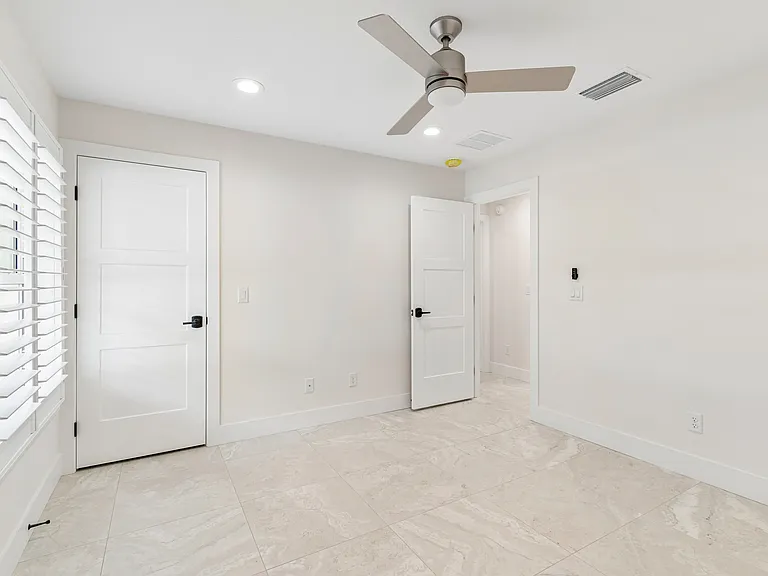 550 Milwaukee Ave #550 — Photo 27