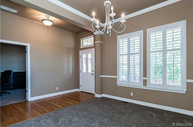 1933 Wild Star Way — Photo 10