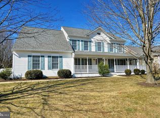 625 S Maple Ave, Purcellville, VA