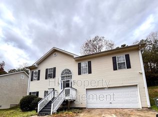 7 Lee Way, Taylors, SC 29687
