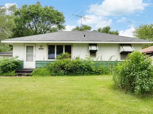 8480 Hinton Ave S, Cottage Grove, MN 55016