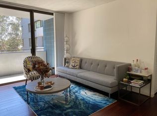 555 Pierce St APT 740, Albany, CA 94706