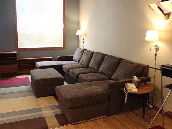 5th image of 401/403 Highland House