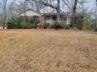 6509 Quail Run Dr, Pelham, AL 35124