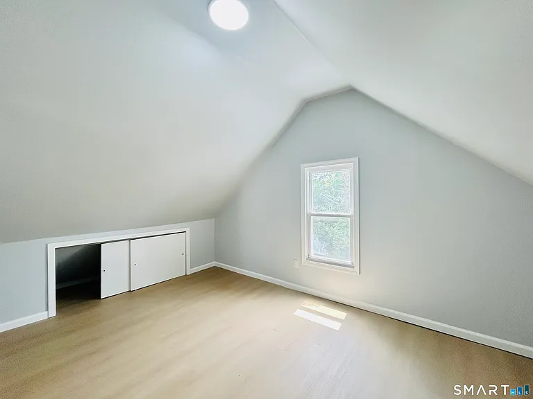 207 E Main St — Photo 13