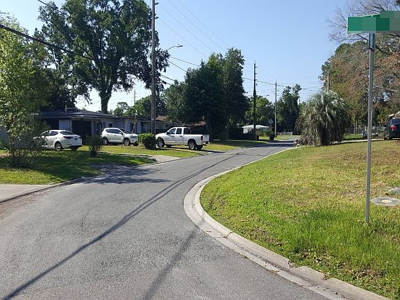 4th image of 5105 Marlene Ave