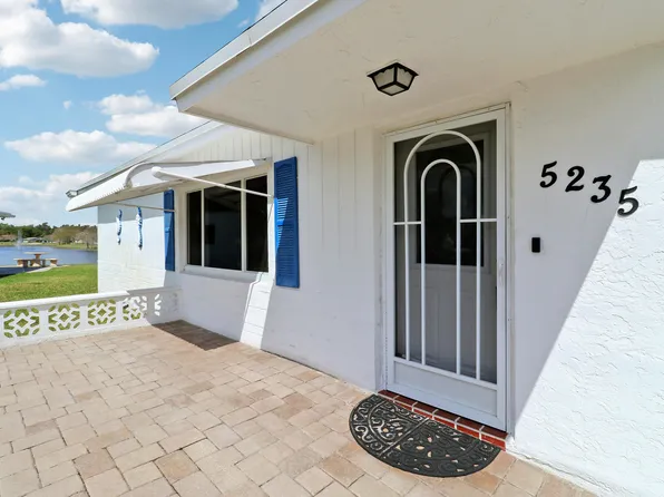5235 Michael Drive, West Palm Beach, FL 33417