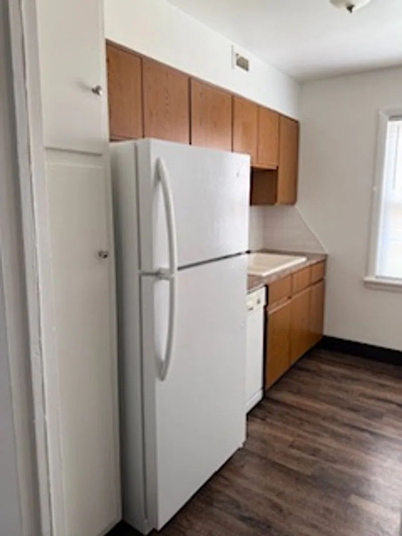Shaker Norwood — Photo 1