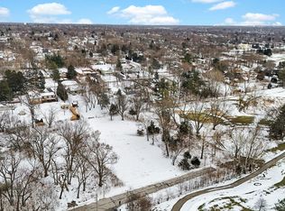 5609 River Rd, Lisle, IL 60532