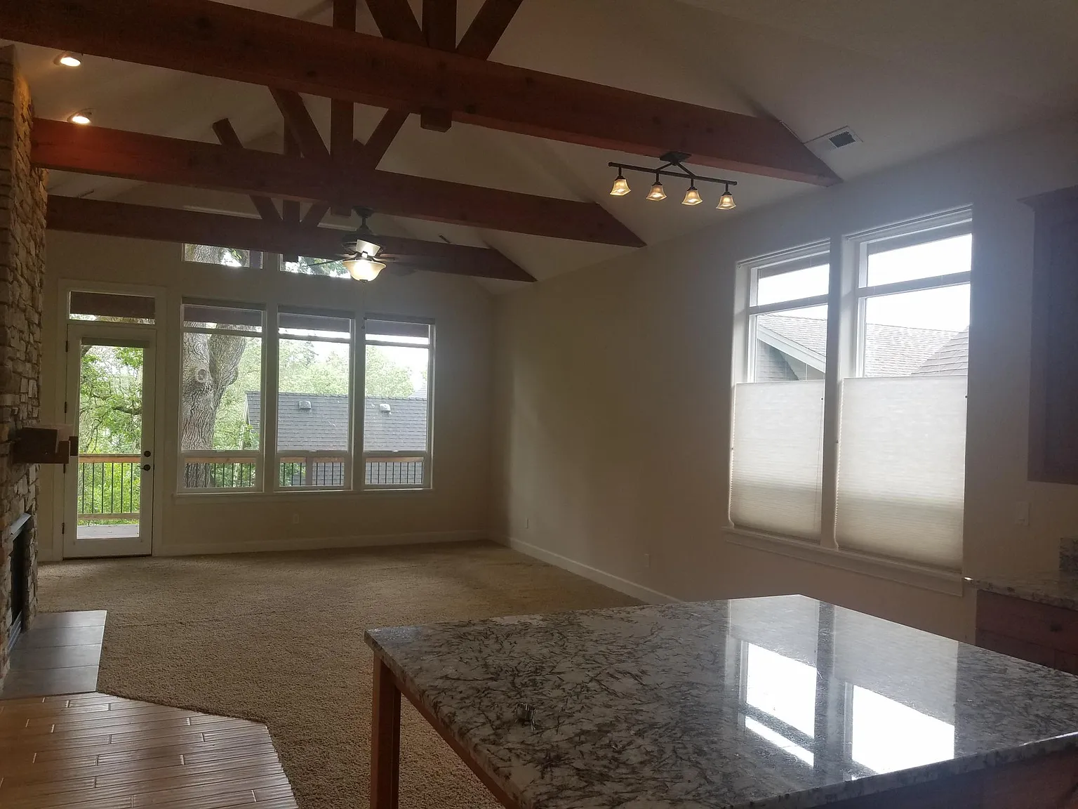 4 bed, 2.5 bath, 2335 sqft, $2,975 — Photo 2