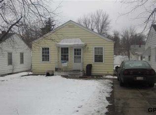 3486 Ruggles St, Omaha, NE 68111