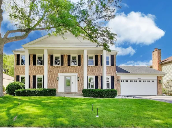 3780 Bordeaux Dr, Hoffman Estates, IL 60192