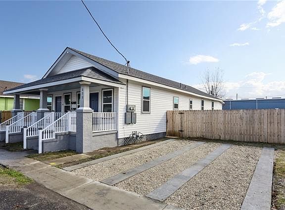 2nd image of 271 Brooklyn Ave