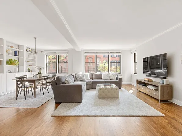 211 E 18th St APT 2NO, New York, NY 10003