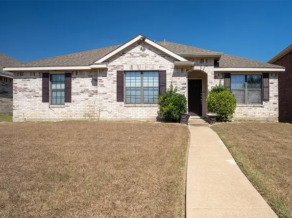 1359 Marvin Gdns, Lancaster, TX 75134