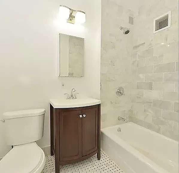 313 E 78th St #2-B — Photo 5