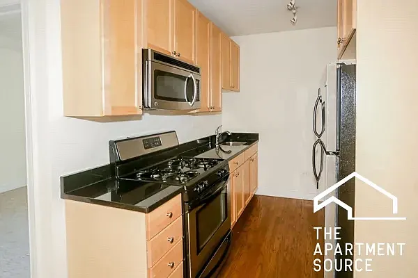 3817 N Sheffield Ave #2W — Photo 1