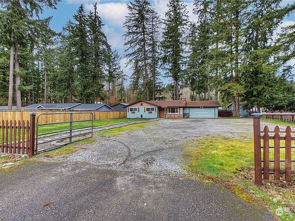 3rd image of 28803 180th Avenue SE