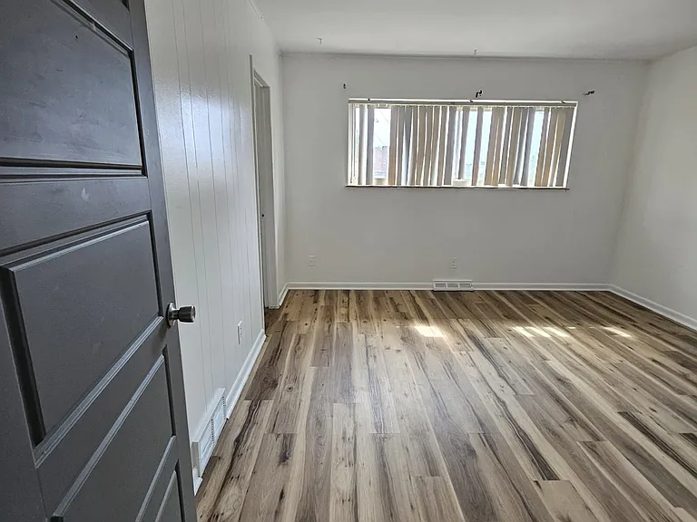 1385 Moline St #2 — Photo 12