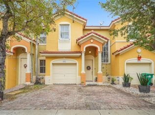 8465 SW 165th Pl, Miami, FL 33193