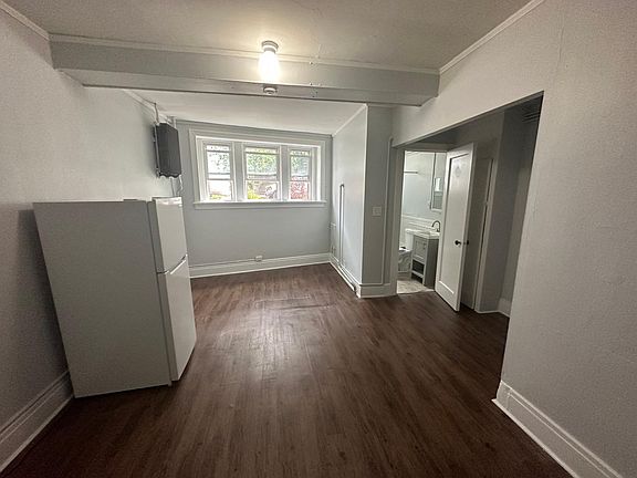 3rd image of 520 Virginia St APT 38