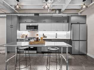 4 Oxford Rd #2, Milford, CT 06460