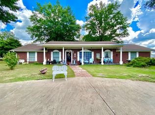 207 N Bonham St, Vian, OK 74962