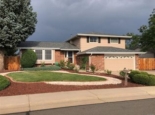 32 S Zinnia Ct, Lakewood, CO 80228