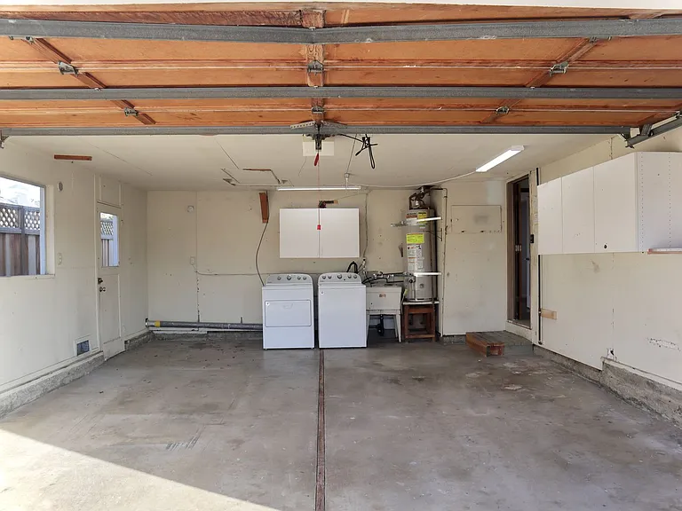 5138 Eggers Dr — Photo 20
