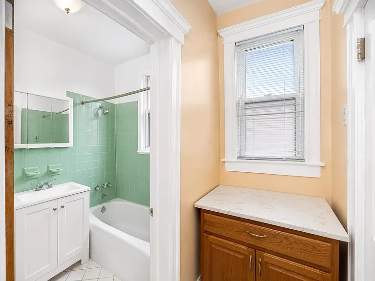 26 W 35th St #1 — Photo 10