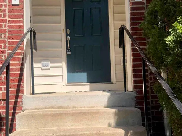 2308 Merseyside Dr #113, Woodbridge, VA 22191
