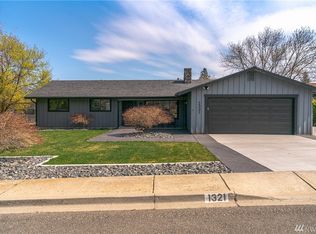 1321 Wedgewood Ave, Wenatchee, WA 98801