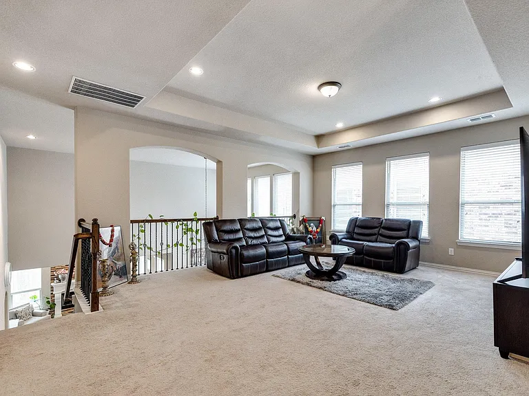 7148 Chelsea Dr — Photo 22
