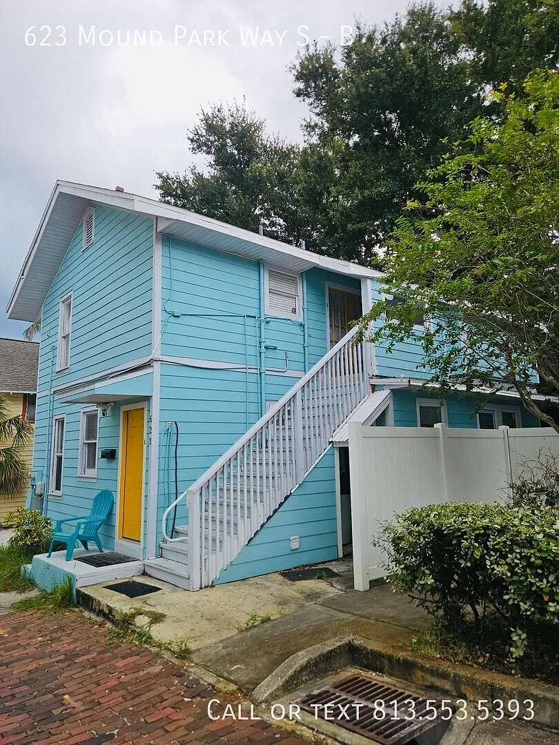 Move-In Ready! Fully Furnished 2BR Near Downtown St. Petersburg — Photo 2