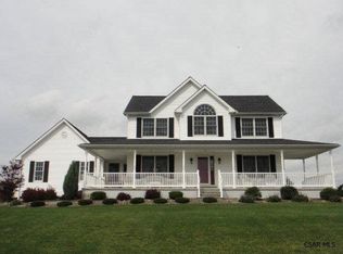 213 Oak Crest Dr, Stoystown, PA 15563