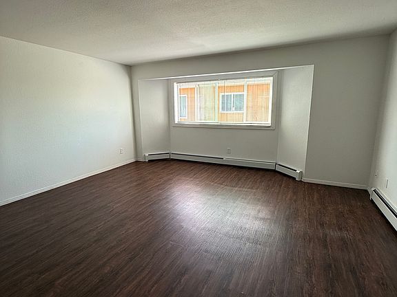 5th image of 509 N Hoyt St #4