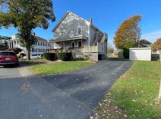 131 Roma St FLOOR 2, East Providence, RI 02914