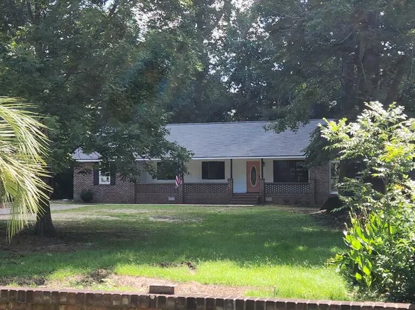 520 Lee Road 237, Smiths Station, AL 36877