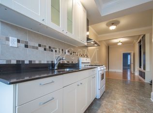 564 Onderdonk Ave #2L, Ridgewood, NY