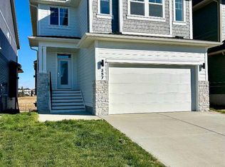 357 S Copperhead Way SE, Calgary, AB T2Z5H2