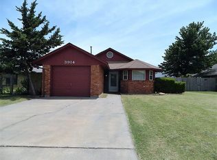 3914 SW Pecan Pl, Lawton, OK 73505